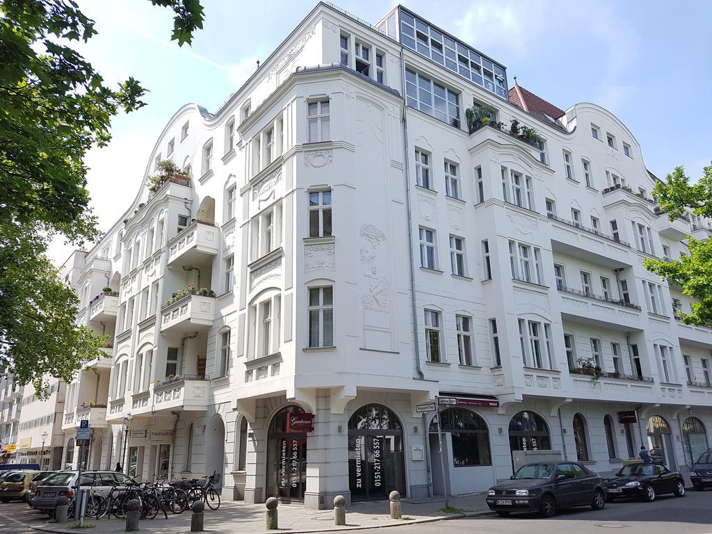 Appartement Gastein By Rockchair L Superhost Status L 2 Bedrooms Boxspringbeds 1,5 Bathrooms - Cozy Family & Business Flair Welcomes You! Berlijn